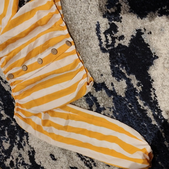 Yellow and white striped blouse - Picture 3 of 10